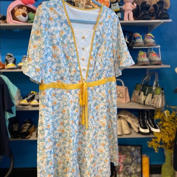 None Dresses & Skirts - D